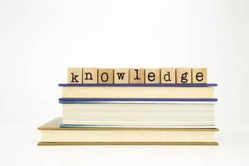 家里养两只猫总是打架要不要分开饲养