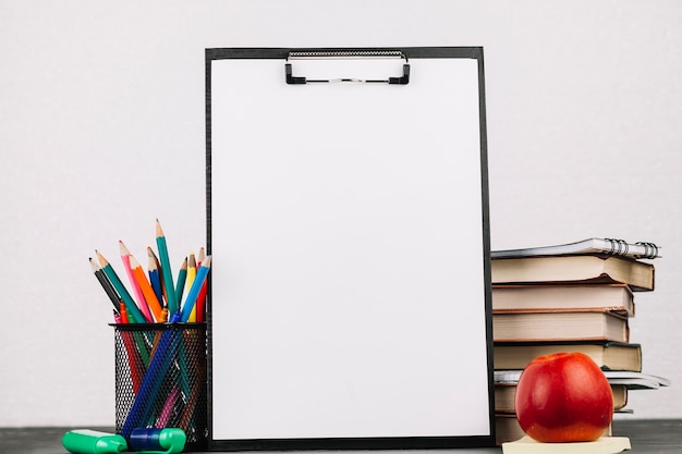 关于足球的数学题100道